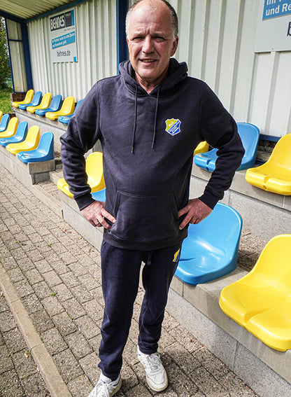 SUS Hoodie „WIR SIND STOLZ AUF UNSER DORF!“